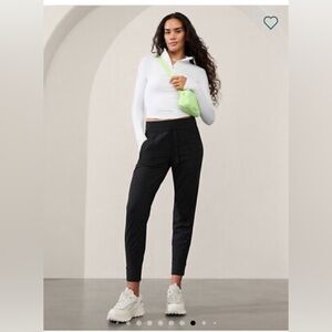 NWT Athleta Mid Rise Attitude Jogger Black Sz 16